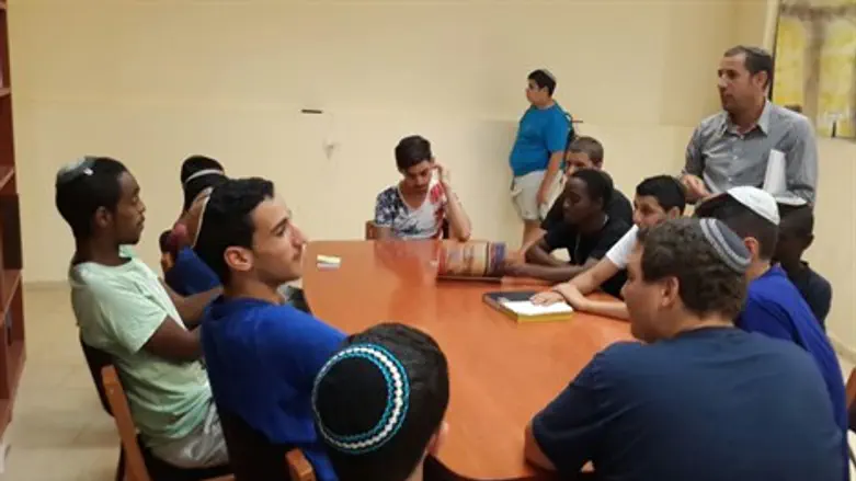 במפגש עם הנוער בשדרות