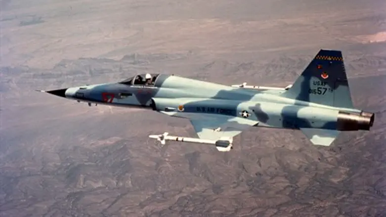 מטוס ה-F-5