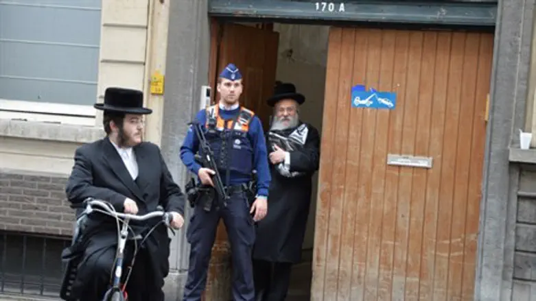 Security for Jews in Belgium (file)