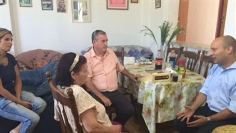 Jewish Home head Bennett with Tamam family