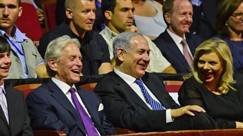 Michael Douglas and Prime Minister Binyamin Netanyahu