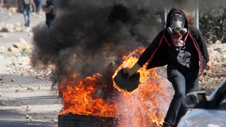 Arab rioter near Ramallah