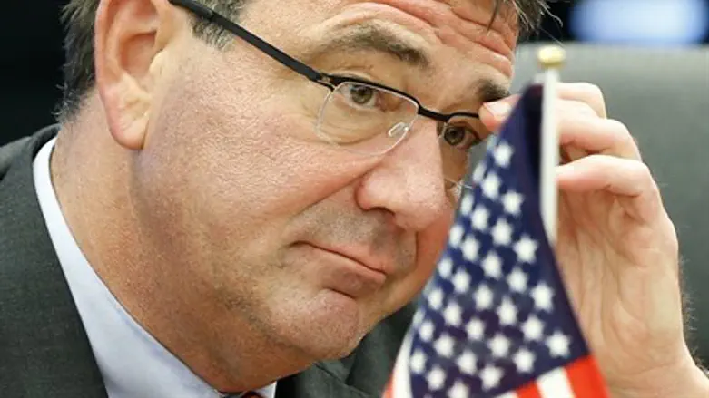 Ashton Carter