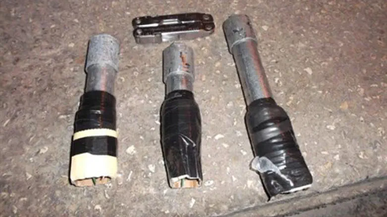 Pipe bombs (file)