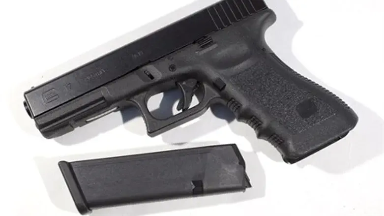 Glock pistol (illustrative)