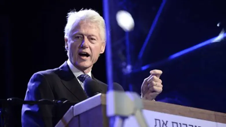 Former US president Bill Clinton at Yitzhak Rabin memorial rally
