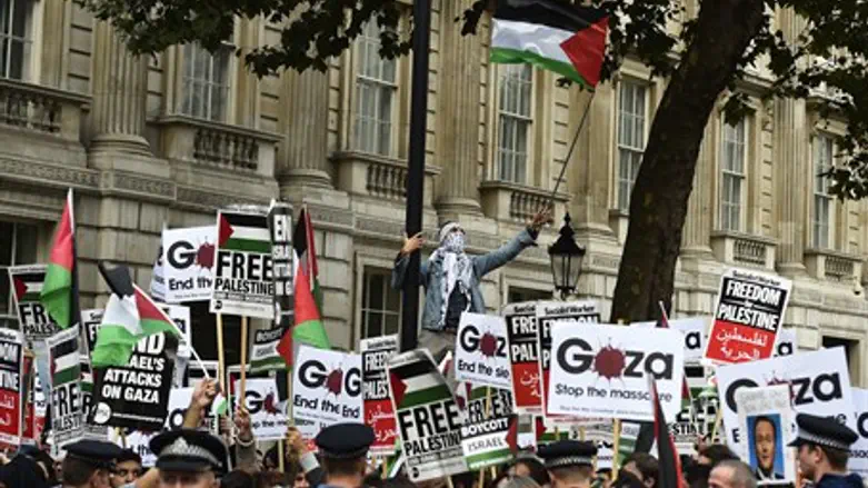 Anti-Israel demonstration outside Downing Street, London