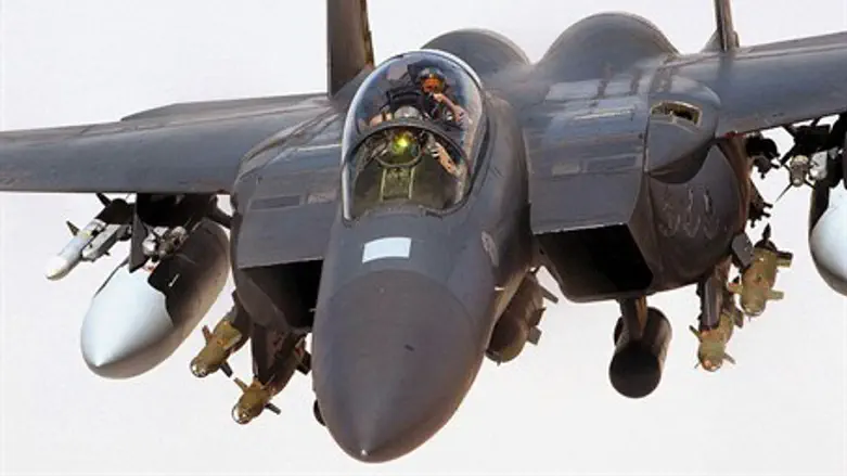 F-15E Strike Eagle (illustration)