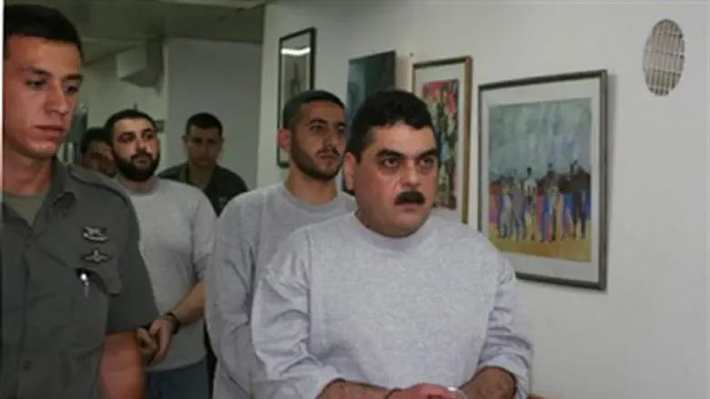 קונטאר בעת שחרורו מהכלא הישראלי