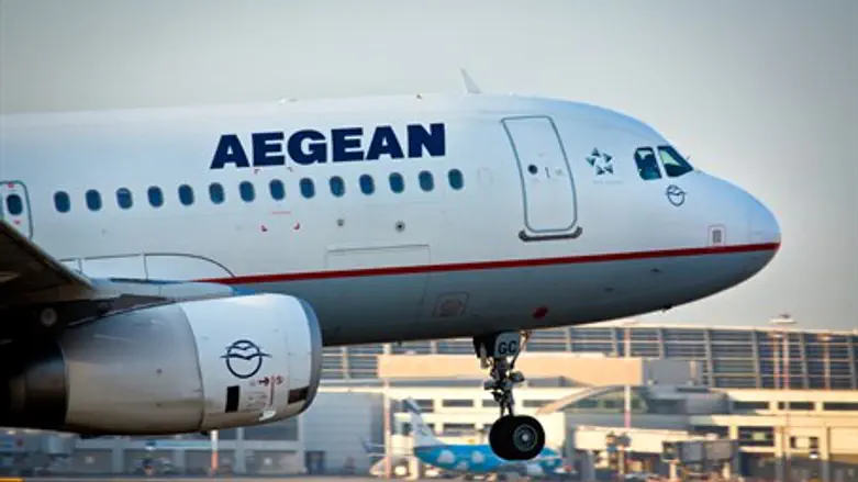 Aegean airline plane takes off from Ben-Gurion Airport (file)