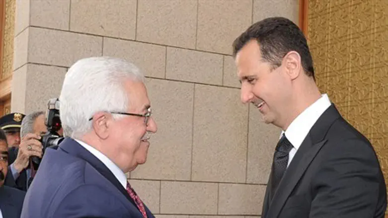 Mahmoud Abbas, Bashar al-Assad in 2009