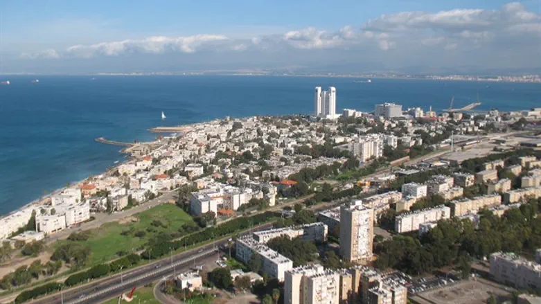 עיר תחת איום. חיפה