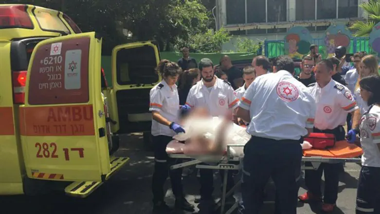 נער בן 14 נפצע בפיצוץ