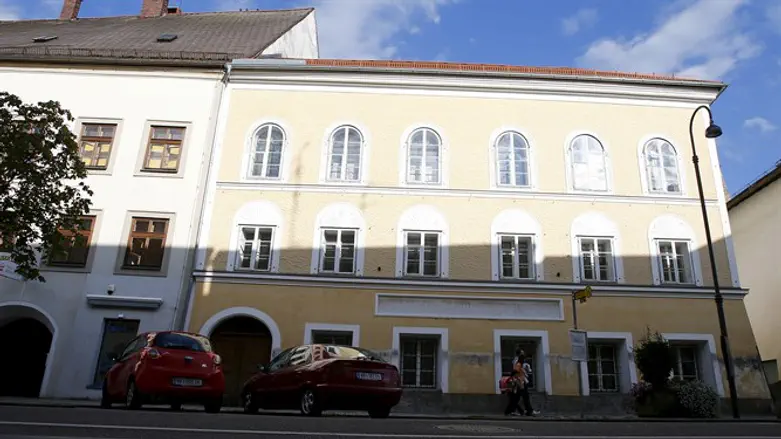 הבית בו גדל היטלר באוסטריה