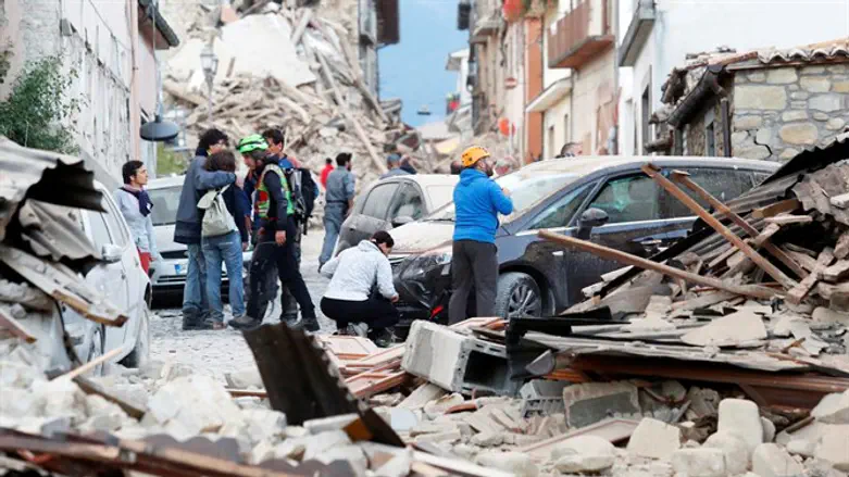 Разрушения в городе Аматриче (центральная Италия)