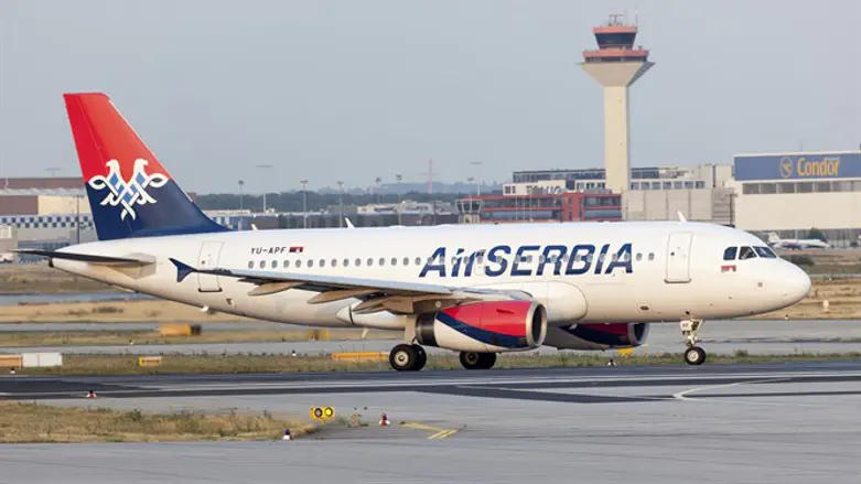 Самолет авиакомпании «Air Serbia»
