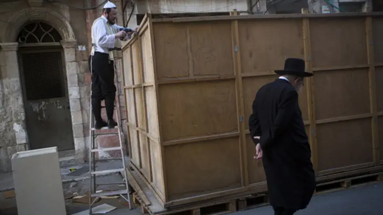 The mitzvah of Sukkah and the definition of Man