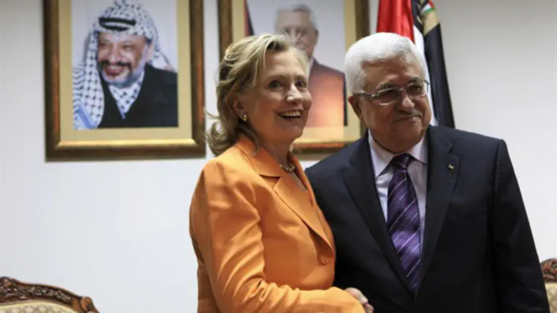 Хиллари Клинтон и Махмуд Аббас