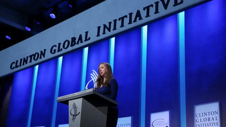 Chelsea Clinton addresses gathering of Clinton Foundation