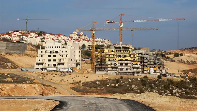 Construction in Beit Shemesh
