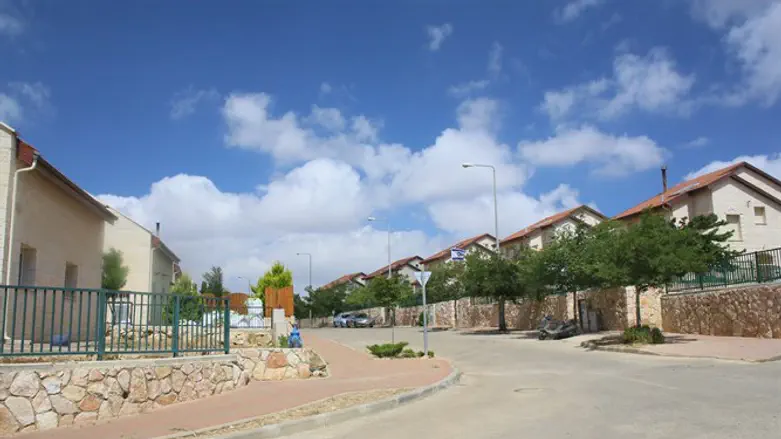 Ofra homes threatened with demolition