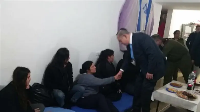 Netanyahu in Hajaj's house