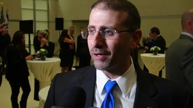 Amb. Dan Shapiro speaks with Arutz Sheva