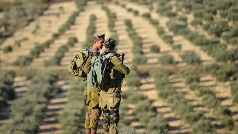 IDF soldiers in Samaria