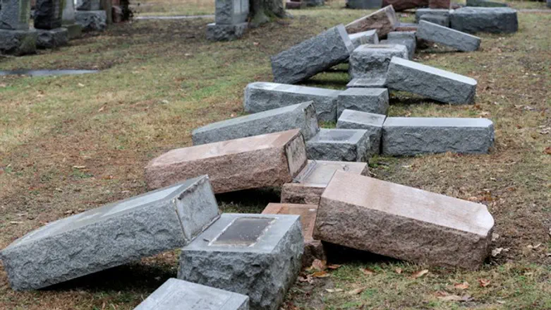 בית הקברות היהודי שחולל במיזורי, ארה"ב