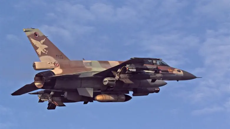 Боевой самолет израильских ВВС