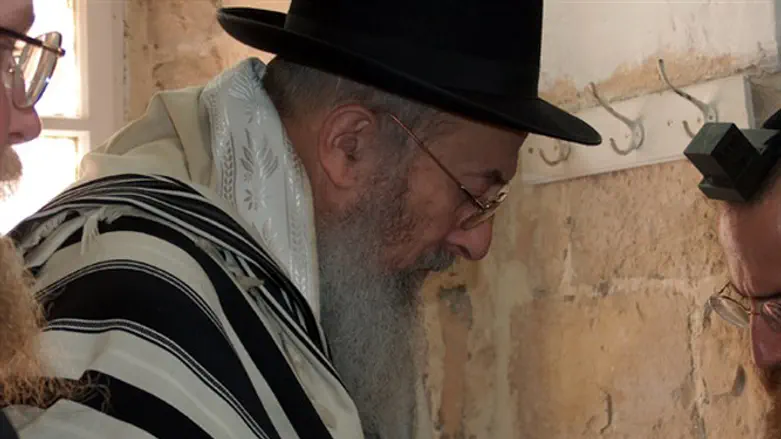 Rabbi Tzvi Yisrael Tau