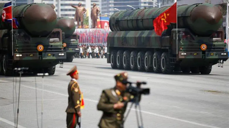 טילים בין-יבשתיים בצפון קוריאה