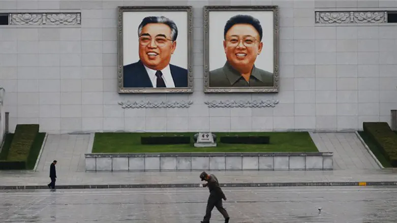 הדיפלומטיה לא הצליחה לעצור אותם. תמונת מנהיגי צפון קוריאה