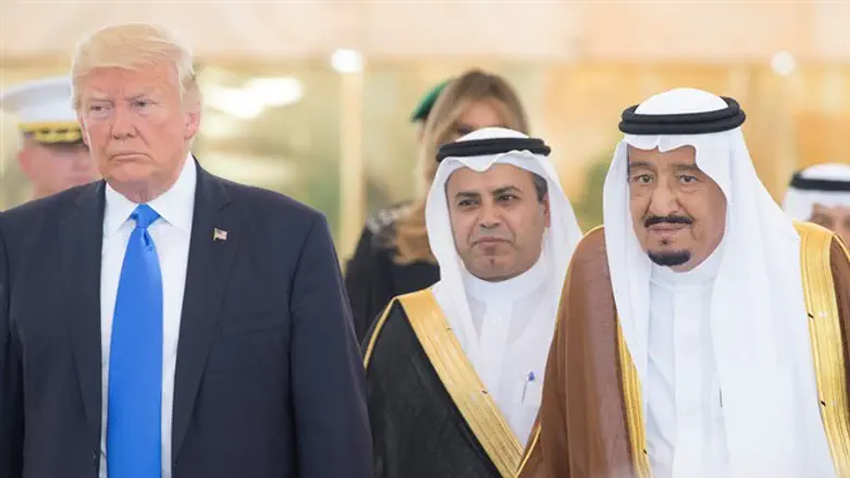 טראמפ ומלך סעודיה. ארכיון