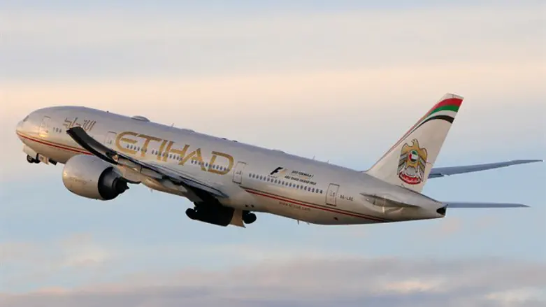 Etihad Airways plane