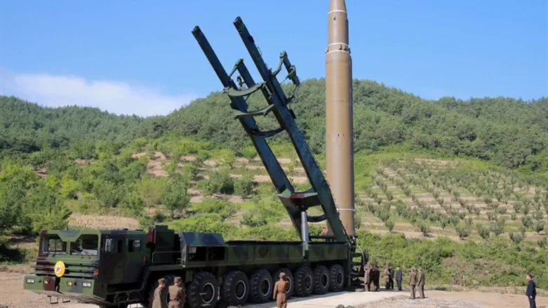 North Korean ballistic missile (archive)