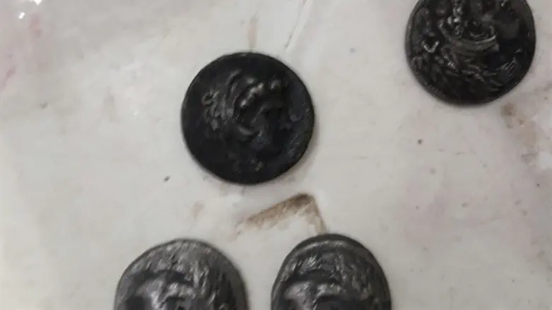 המטבעות העתיקים שנתפסו