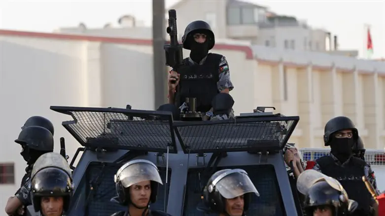 Jordanian riot police in Amman