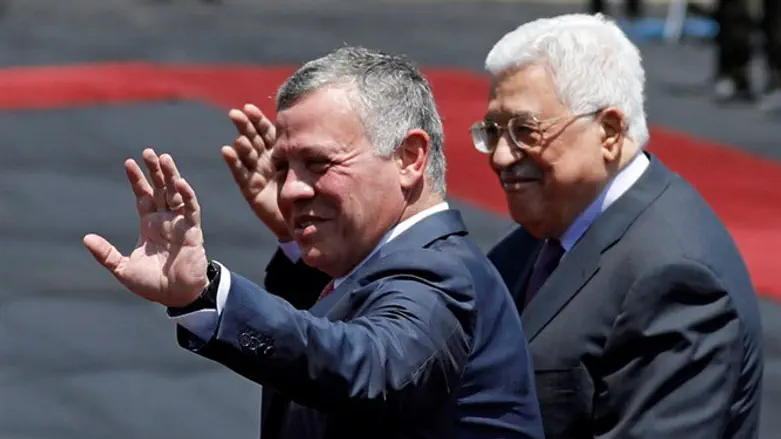 King Abdullah II and Abbas