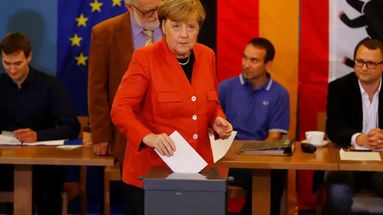 Angela Merkel casts ballot