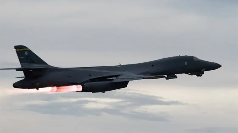 מפציץ מדגם B-1B של חיל האוויר האמריקני