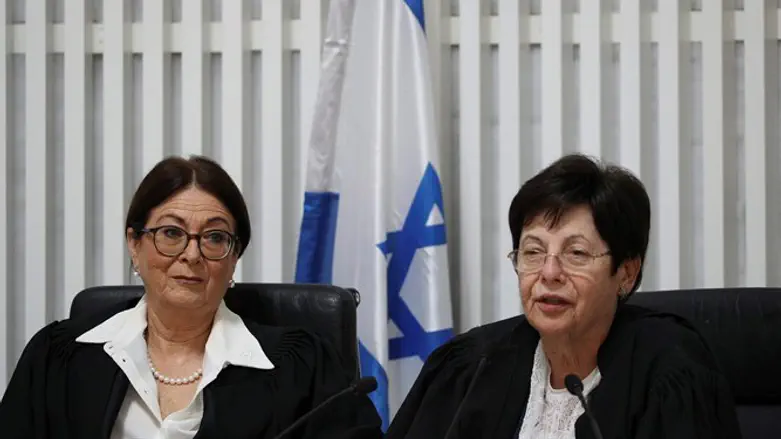Miriam Naor and Esther Hayut
