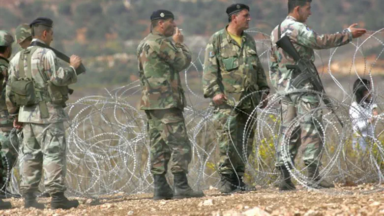 Lebanese soldiers near Israeli border