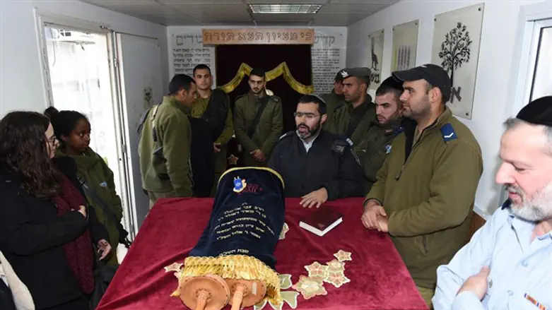 IDF soldiers at the base synagogue