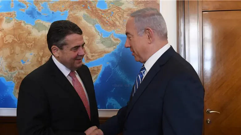 PM Netanyahu with German FM Sigmar Gabriel