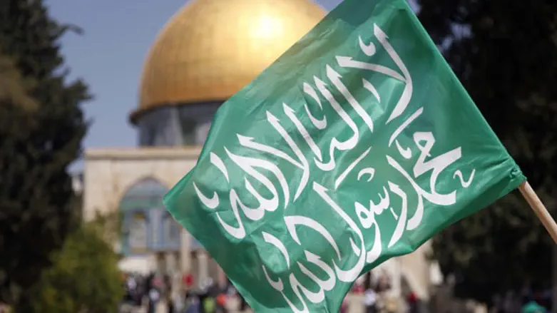 Флаг ХАМАС на Храмовой горе. Иллюстрация