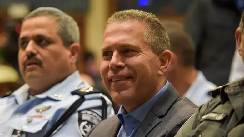 Internal Security Minister Gilad Erdan and Chief of Police Roni Alsheikh