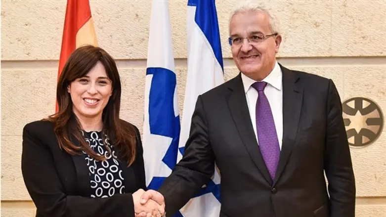 Hotovely with Spanish Secretary of State