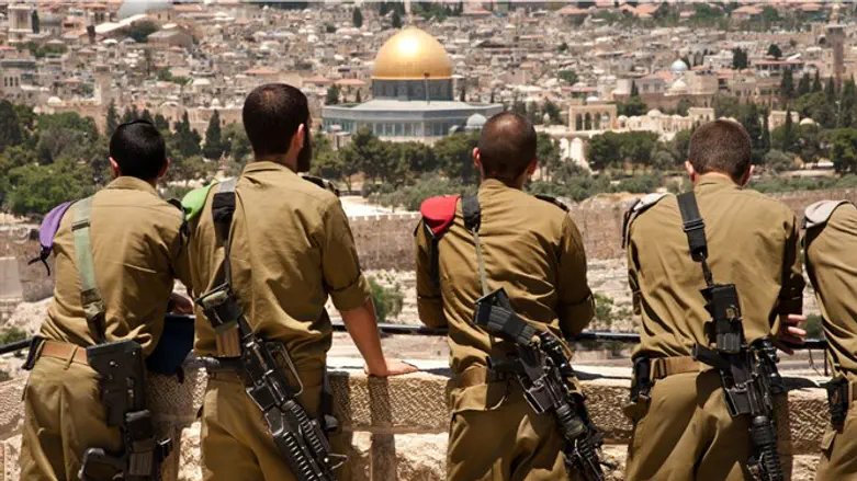 חיילים מסיירים במזרח ירושלים