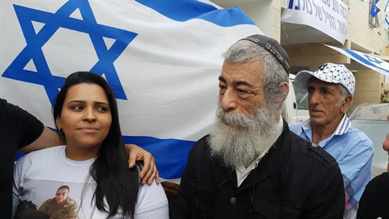 Ariel Zilber in front of Azariya home in Ramle